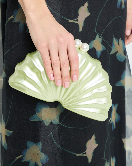Maris Shell Clutch