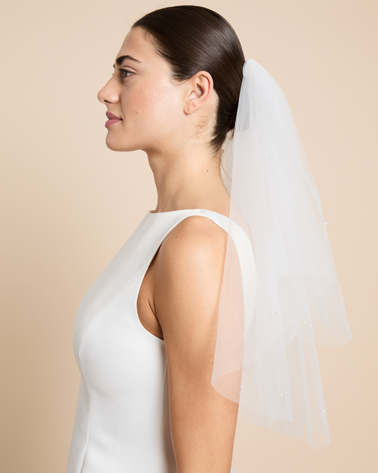 Pearl Shoulder Veil