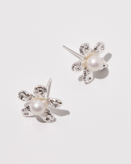 Dainty Pearl Flower Earrings
