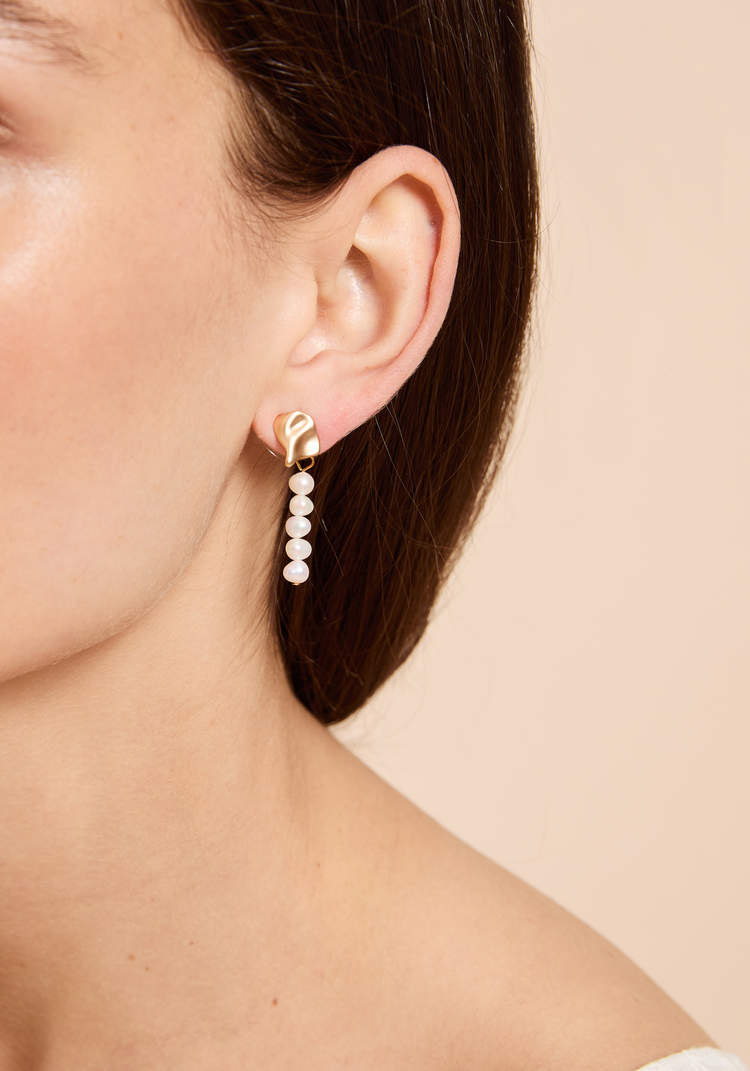 Asymmetrical Natural Pearl Earrings