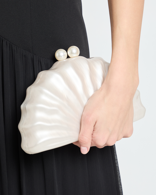Maris Shell Clutch